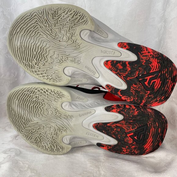 Nike Zoom Freak 4 University Red Black Basketball 7 Y - Picture 7 of 7